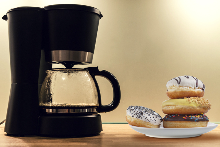 coffee_maker_donuts